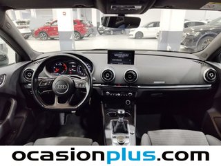 Audi A3 S line edition 2.0 TDI 110 kW (150 CV)