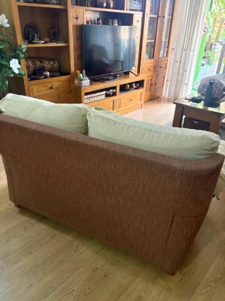 VENDO 2 Sofás de 2 y 3 plazas.  RECOGER: LEGANÉS.