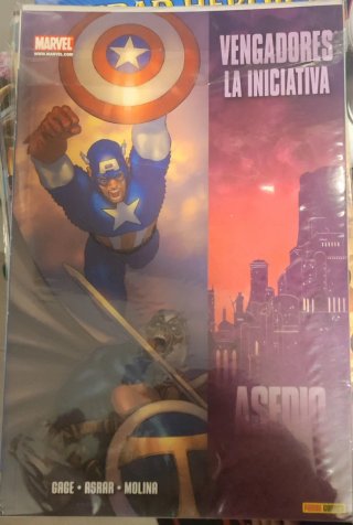 asedio grapas equivalentes al tomo Marvel Deluxe