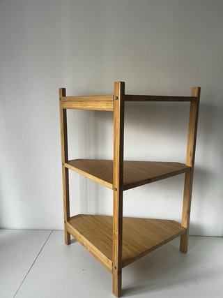 2 Estanterías esquineras