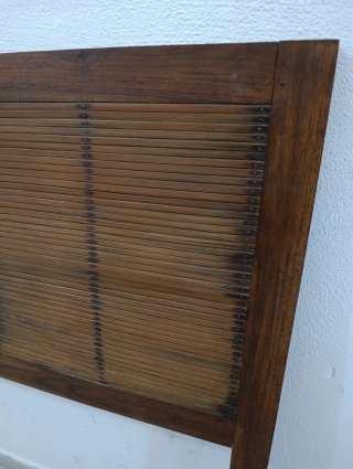 Cabecero de madera y bambú
