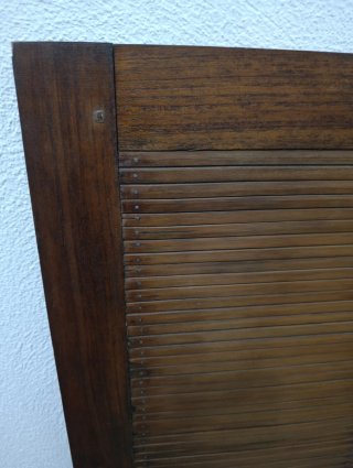 Cabecero de madera y bambú