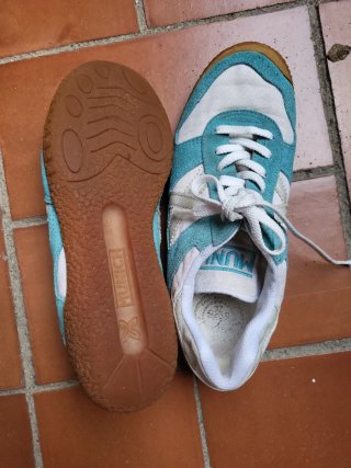 Zapatillas Munich Beige y Turquesa