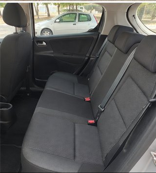 Peugeot 207 2012