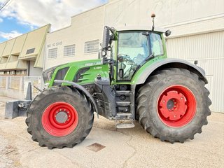 TRACTOR FENDT 824, PROFI PLUS RTK