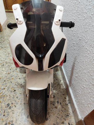 Moto Eléctrica BMW S 1000 RR Roja y Negra