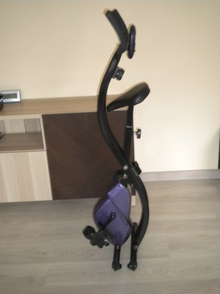 Bicicleta Estática Plegable Morada