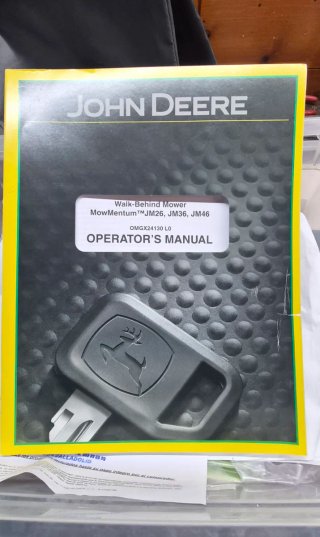 Corta Césped autopropulsado John Deere JM36