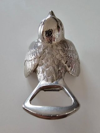 Figura Gorrión Abrebotellas Latón Plateado