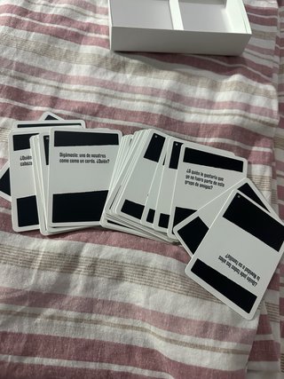 Juego de mesa Amigos de Mierda 2