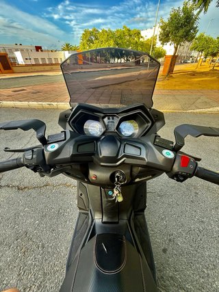 Wottan Storm 125 Scooter escape HMLGD