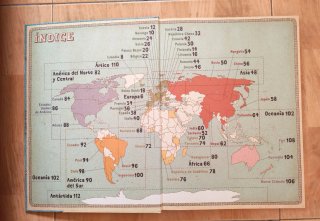 Atlas del mundo : un insólito viaje por las mil...