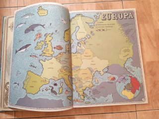 Atlas del mundo : un insólito viaje por las mil...