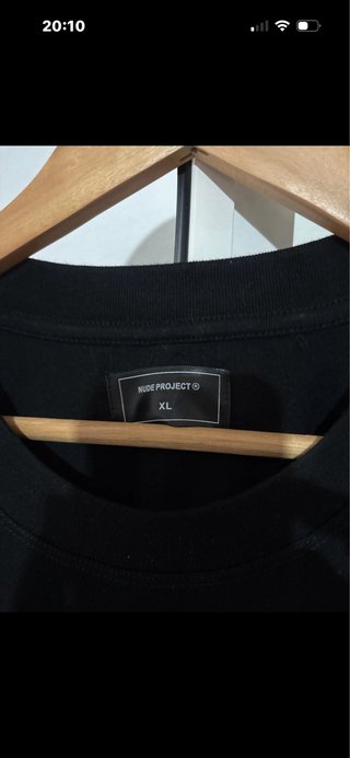 Camiseta Nude Project Negra