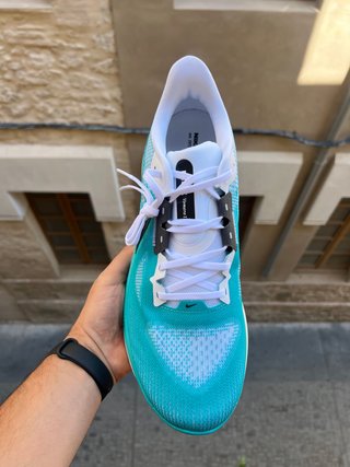 Nike Vomero 17 Unisex Talla 46 Nuevas