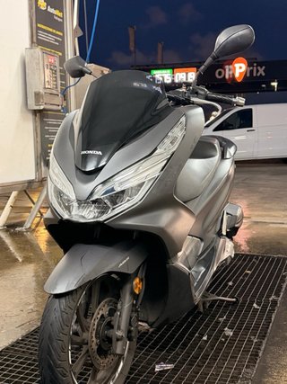 Honda PCX 125 Gris