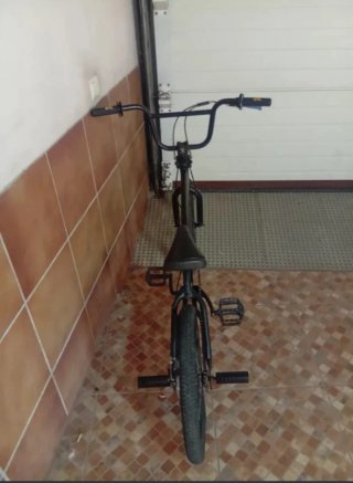 Bicicleta BMX Moma Negra