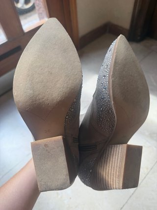 Botines Beige con Brillantes Talla 36