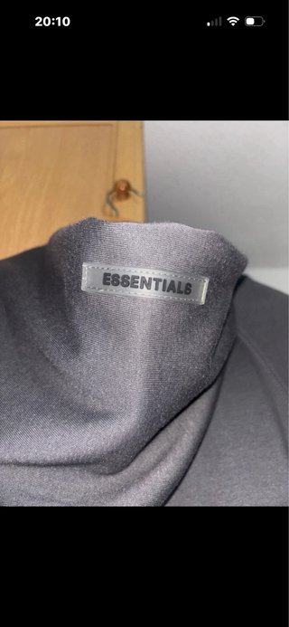 Sudadera Essentials Gris