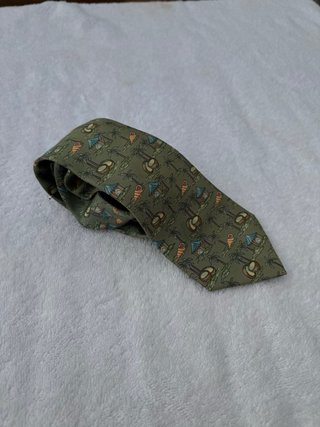 Corbata Hermès