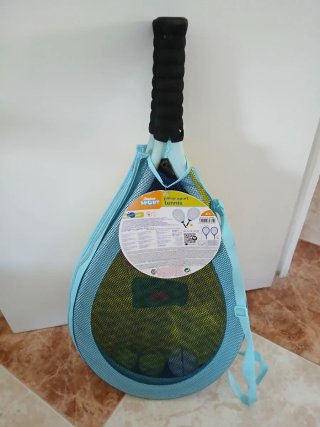Lote patinete, bici sin pedales,raquetas, cocinita