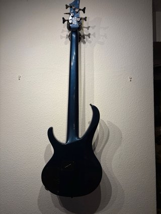 Bajo Ibanez BTB475-RB 5 cuerdas