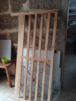 Mueble cabecero y pasa platos todo junto 50 euros