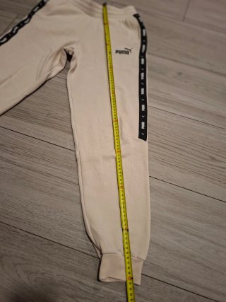 Pantalón chándal Puma beige
