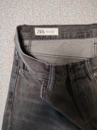 Pantalón vaquero chico ZARA gris buggy