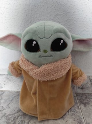 Peluche Mini Yoda Bebé