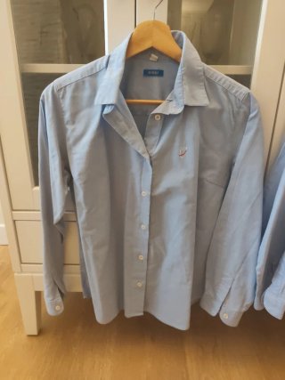 Attendis. Camisa uniforme escolar niña talla 16.