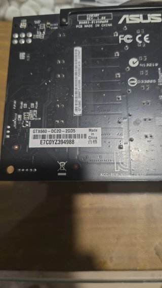 Tarjeta Gráfica ASUS GTX 660 2GB D5