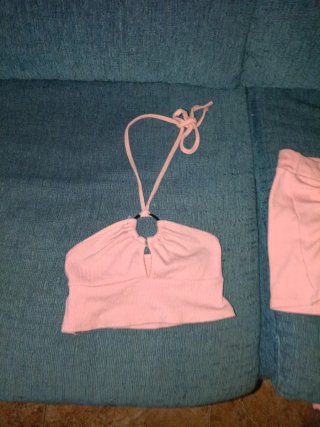 Conjunto falda y top rosa fruncido