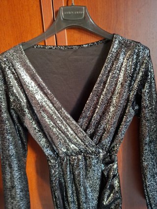 Vestido fiesta plata y negro talla S