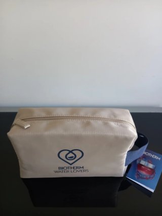 Necessaire Biotherm Bege e Azul
