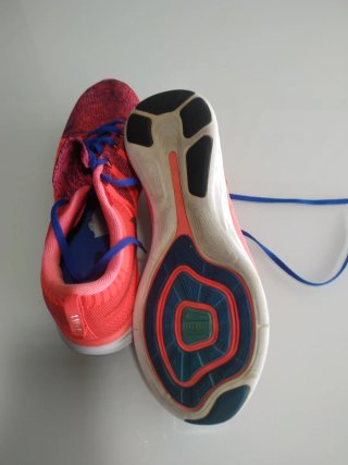 Zapatillas Nike betterword fucsia talla 47