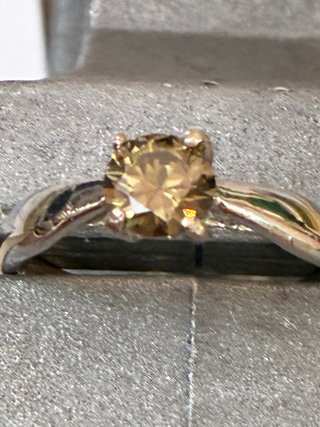 Anillo Oro 18k Diamante 0.59ct VVS1