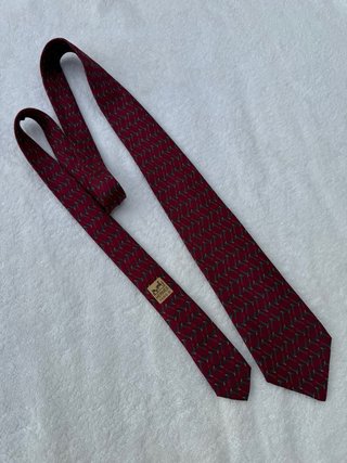 Corbata Hermès