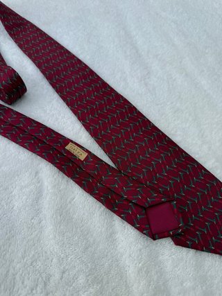 Corbata Hermès