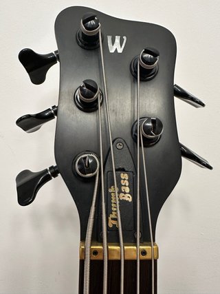 Bajo eléctrico Warwick Thumb NT 5 cuerdas
