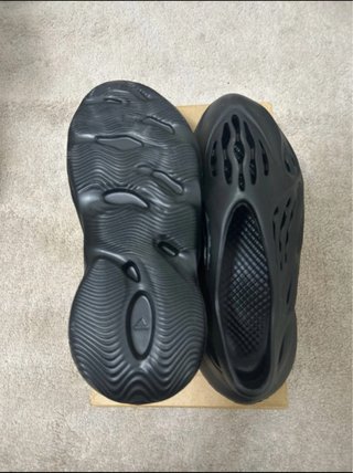 Adidas YZY Foam Runner negras T43