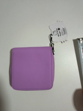 Monedero Hello Kitty Morado con Colores
