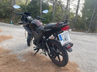 Honda CBF 125cc Negra