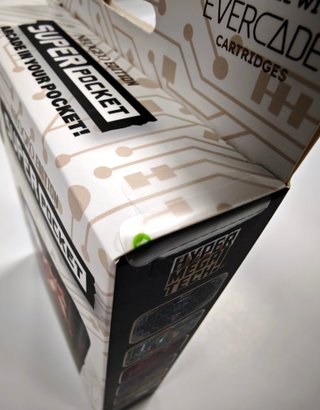 Super Pocket NeoGeo Edition (precintada)