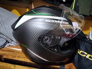 Casco Scorpion Carbono Moto