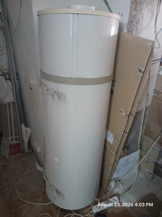 Termo Eléctrico Aeromax VM 150 - Bomba Calor