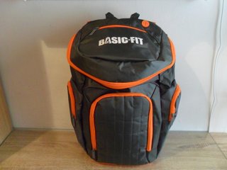 MOCHILA NUEVA BASIC-FIT ACOLCHADA POR 10 €