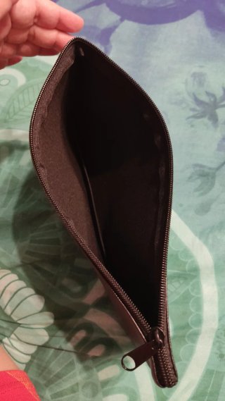 Cartera de mano negra 28x15