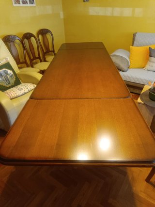 Mesa grande salón