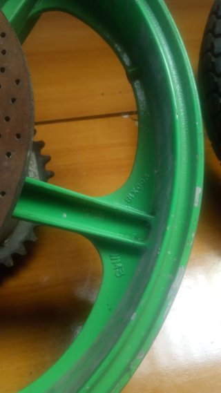 Rueda moto Laverda con disco
